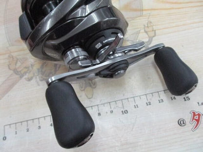 Shimano 23 METANIUM 100HG Right Handed Bait Reel Gear Ratio 7.1:1 F/S from Japan