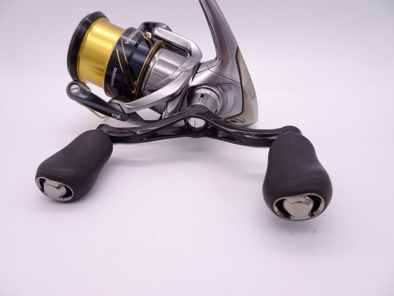 Shimano 16 VANQUISH C3000SDH Spinning Fishing Reel Gear 5.3:1 F/S from Japan