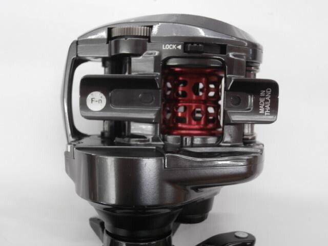 Daiwa 20 ALPHAS AIR TW 8.6R Right Baitcast Reel Gear Ratio 8.6:1 F/S from Japan