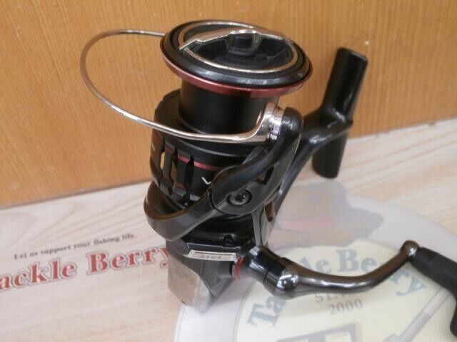 Shimano 20 VANFORD C3000XG Spinning Reel 180g Gear Ratio 6.4:1 F/S from Japan