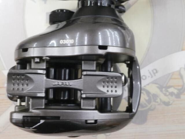 Shimano 12 EXSENCE DC  Baitcast Reel Right Handle Gear Ratio 8.0:1 F/S from JPN