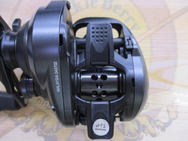 Shimano 21 SLX BFS XG RIGHT Baitcast Reel 170g Gear Ratio 8.2:1 F/S from Japan