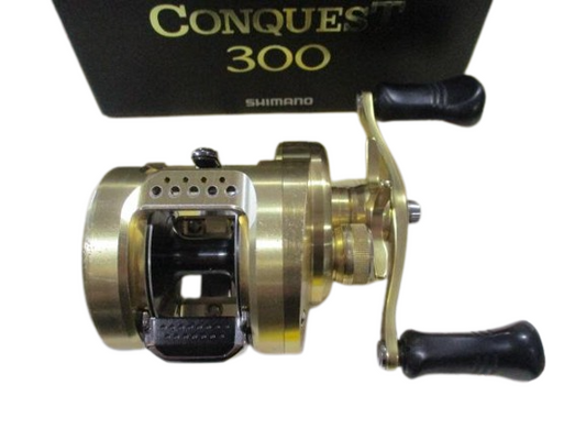 Shimano 15 CALCUTTA CONQUEST 300 Right Handle Baitcasting Reel F/S from Japan