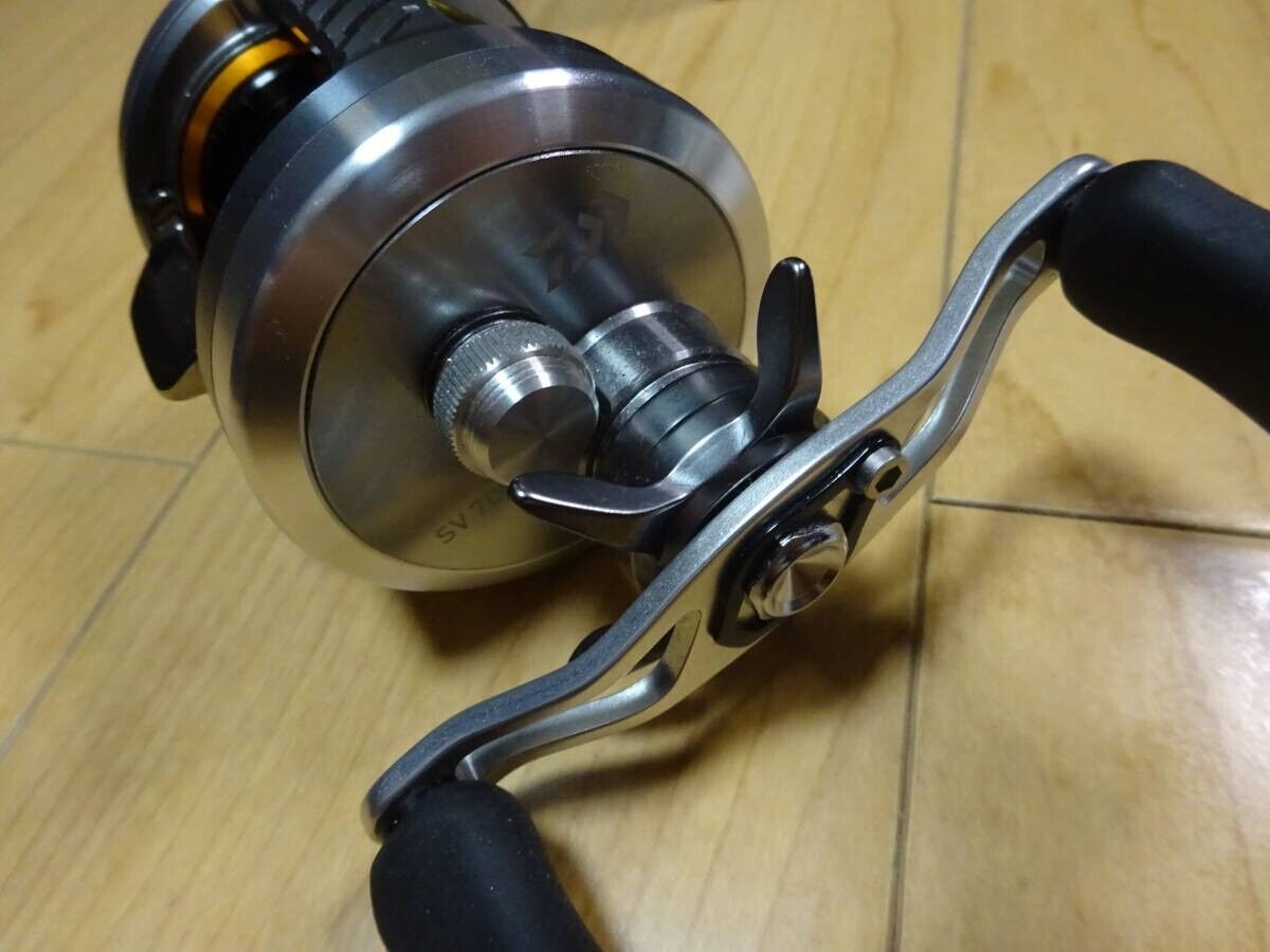 Daiwa MILLIONAIRE CT SV 70H Right Handle Baitcast Reel Gear 6.3:1 F/S from Japan