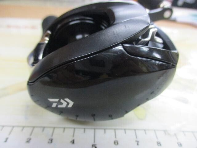 Daiwa 22 Zillion TW HD 1000HL Left 7.1:1 Baitcasting Reel 200g F/S from Japan