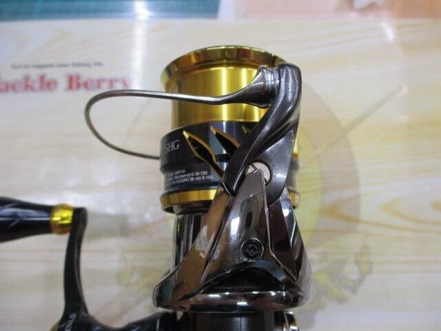 Shimano 20 TWIN POWER 2500SHG Spinning Reel 210g Gear Ratio 6.0:1 F/S from Japan