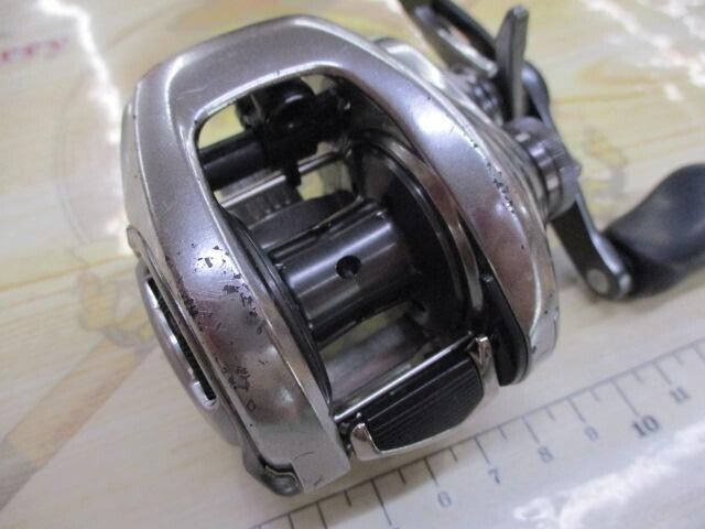 Shimano 18 BANTAM MGL PG R-H Baitcast Reel 215g Gear Ratio 5.5:1 F/S from Japan