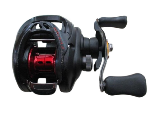 Daiwa FUEGO CT 103H R-H Baitcasting Reel Gear Ratio 6.3:1 215g F/S from Japan