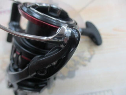 Shimano 20 VANFORD C3000HG Spinning Reel 180g Gear Ratio 6.0:1 F/S from Japan