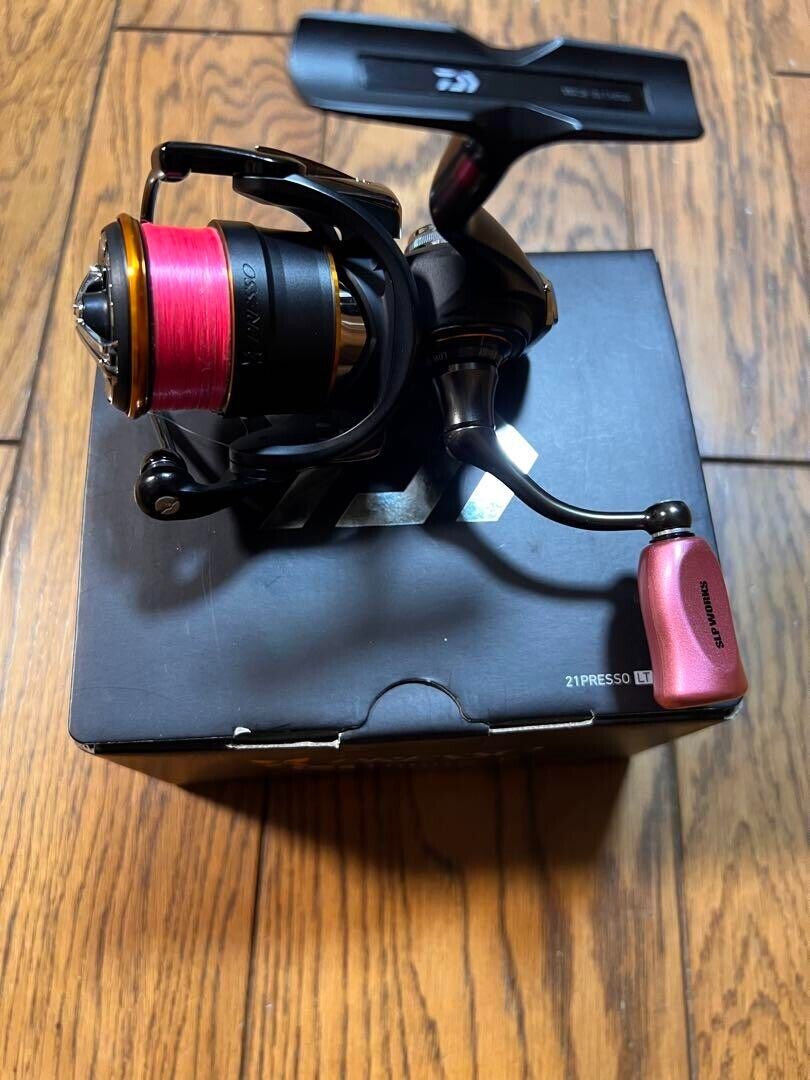 Daiwa 21 PRESSO LT1000S-P Spinning Reel 145g Gear Ratio 4.9:1 F/S from Japan