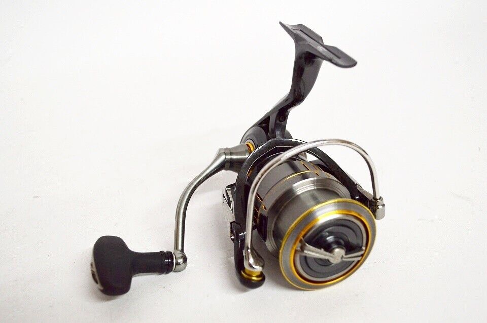 Daiwa 21 LUVIAS AIRITY LT3000S-CXH Spinning Reel Gear Ratio 6.2:1 F/S from Japan