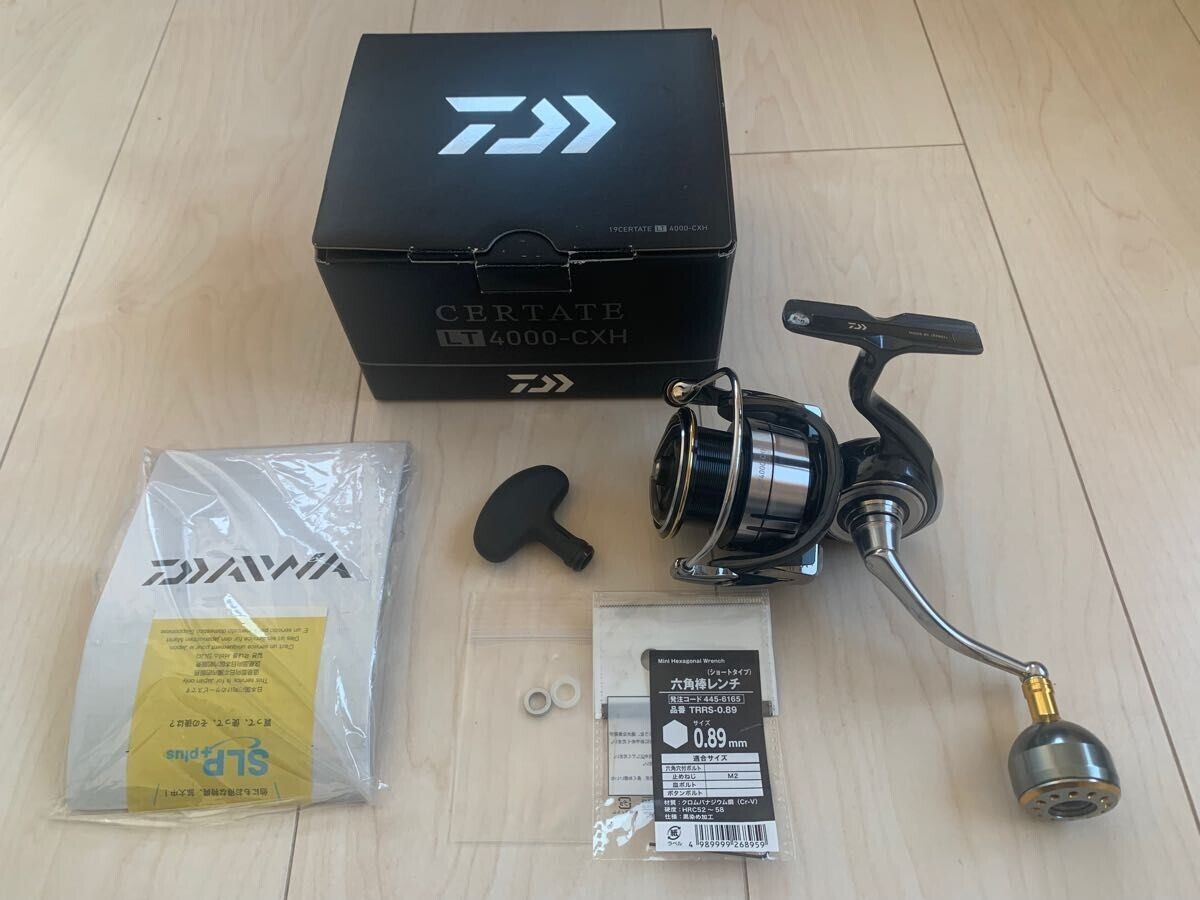 Daiwa 19 CERTATE LT 4000 CXH Spinning Reel Gear Ratio 6.2:1 235g F/S from Japan