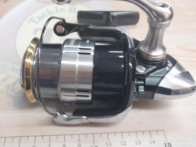 Shimano 12 VANQUISH 2500HGS Spinning Reel Gear Ratio 6.0:1 180g F/S from Japan