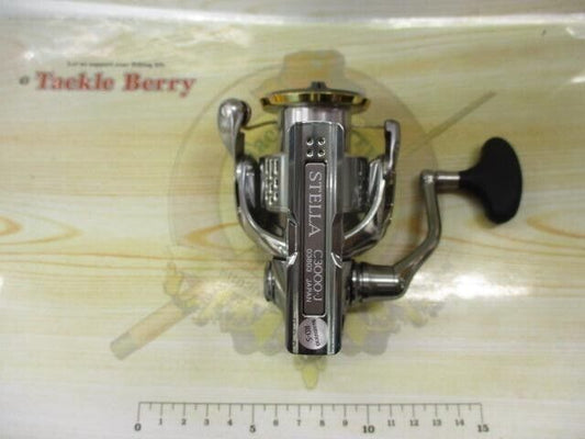 Shimano 18 STELLA C3000 Spinning Reel Gear Ratio 5.3:1 210g Reel F/S from Japan