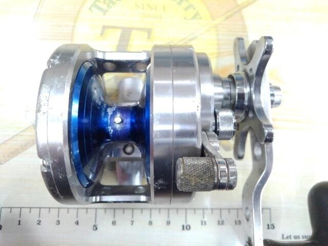 Daiwa SALTIGA Z20 Baitcasting Reel Gear Ratio 5.4:1 Rigth Fishing from Japan