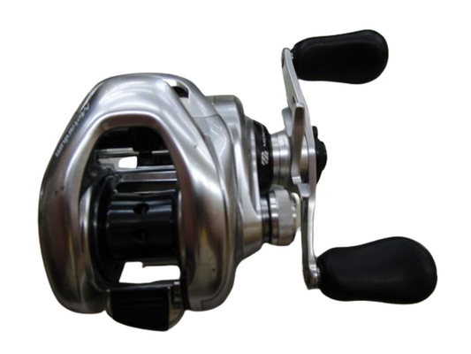 Shimano 16 METANIUM MGL HG 7.4:1 Right Handle Baitcast Reel 175g F/S from Japan