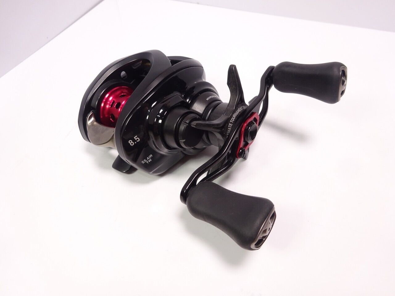 Daiwa 23 SS AIR TW 8.5R Baitcast Reel Weight 145g Gear Ratio 8.5:1 F/S from JPN