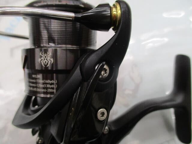 Daiwa 18Tatula LT2500S Spinning Reel Fishing from Japan