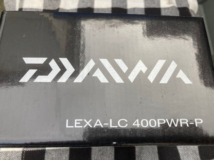 Daiwa LEXA-LC400 PWR-P Baitcasting Reel 156g Gear Ratio 5.5:1 F/S from Japan