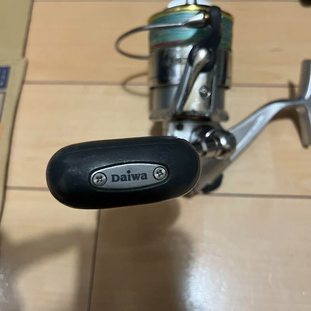 Daiwa FREAMS 4500J Spinning Reel Gear Ratio 4.9:1 Free Shipping from Japan