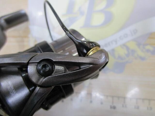 Shimano 17 Complex Ci4 C2500S F4 HG Spinning Reel Gear Ratio 6.0:1 F/S from JP