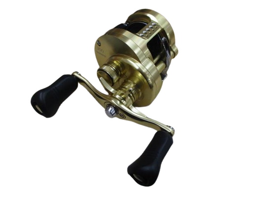 Shimano 18 CALCUTTA CONQUEST 300 6.2:1 Right Handle Baitcasting Reel F/S from JP