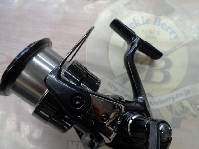 Shimano 19 VANQUISH 4000MHG Spinning Reel Gear Ratio 5.7:1 205g F/S from Japan