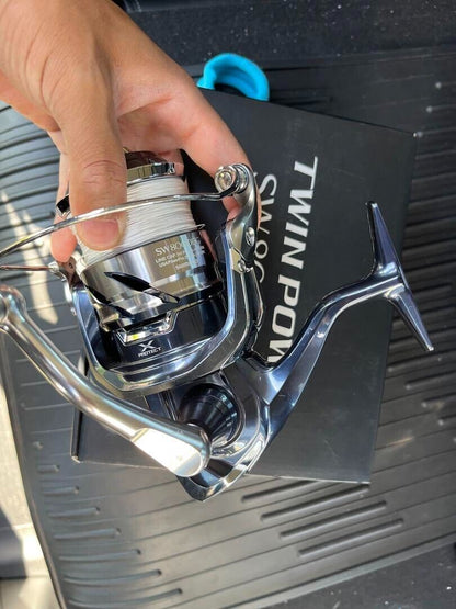 Shimano 21 TWIN POWER SW 8000HG Spinning Reel 615g Gear Ratio 5.6:1 F/S from JPN