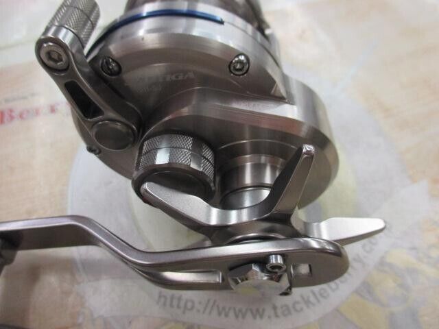 Daiwa SALTIGA 15H SJ Right Handle Baitcast Reel Gear Ratio 6.4:1 F/S from Japan