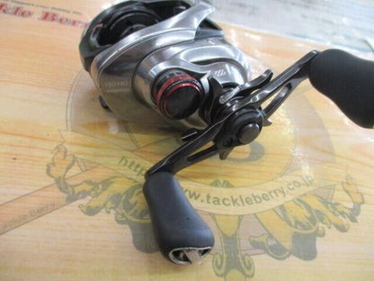 Shimano 21 Scorpion DC 150HG 7.4:1 Right Handle Baitcasting Reel F/S from Japan
