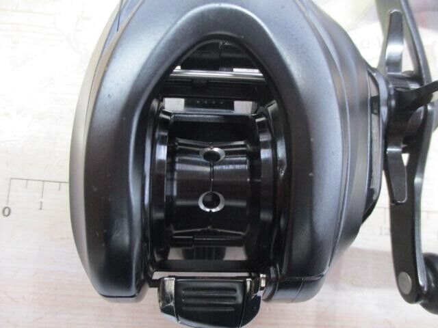 Shimano 17 EXSENCE DC XG Right Hand Baitcast Reel Gear 7.8:1 F/S from Japan