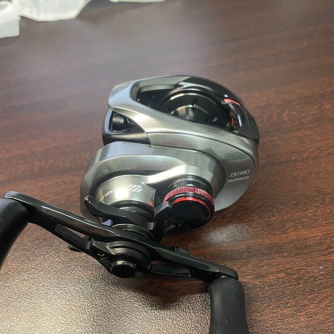 Shimano 21 SCORPION DC 151HG Left Handle 7.4:1 Baitcasting Reel F/S from Japan