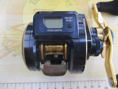 Daiwa 21 Saltiga IC 100P-DH Baitcast Reel 300g Gear Ratio 4.8:1 F/S from Japan