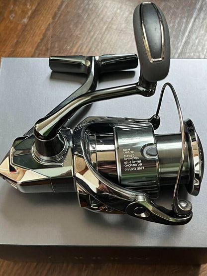 Shimano 22 STELLA C3000XG Spinning Reel 210g Gear Ratio 6.4:1 F/S from Japan