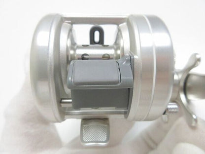 Shimano 92 CALCUTTA 100 Right handle Baitcas Reel Gear Ratio 5.8:1 F/S from JPN