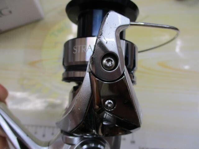 Shimano 19 STRADIC C3000XG Spinning Reel Gear Ratio 6.4:1 340g F/S from Japan