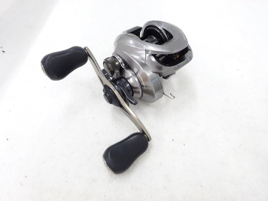 Shimano 17 CHRONARCH MGL 150 Right Handle 6.2:1 Gear Baitcast Reel F/S from JPN