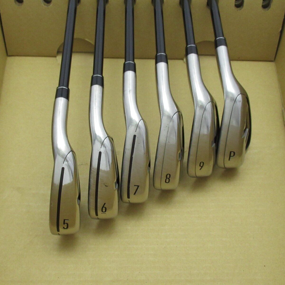 TaylorMade M4 2021 Iron Set 6pcs 5-PW Shaft Atmos Red Flex:R Right from Japan