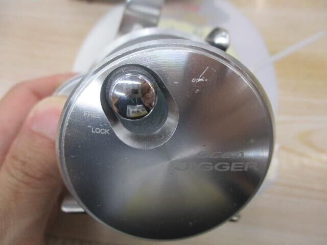 Shimano 17 Ocea Jigger 1500 HG 6.4:1 Baitcast Reel Right Hand F/S from Japan