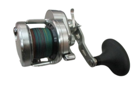 Shimano 17 OCEA JIGGER 1500HG 6.4:1 Right Jigging Game Reel 405g F/S from Japan