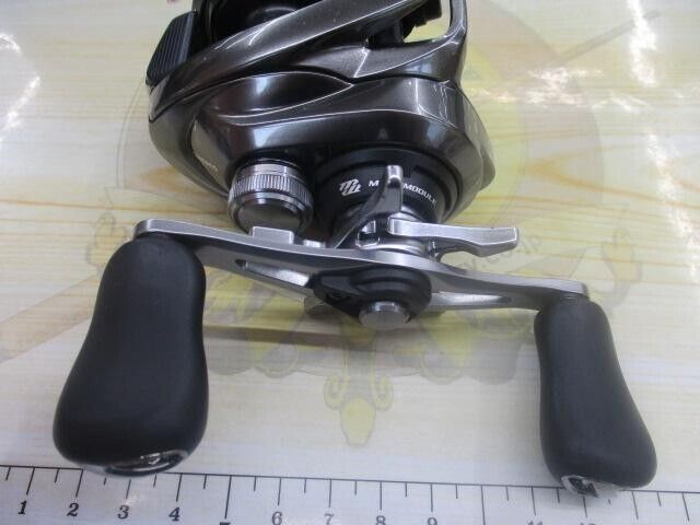 Shimano 20 Metanium Right Baitcasting Reel 6.2:1 Gear Free Shipping from Japan