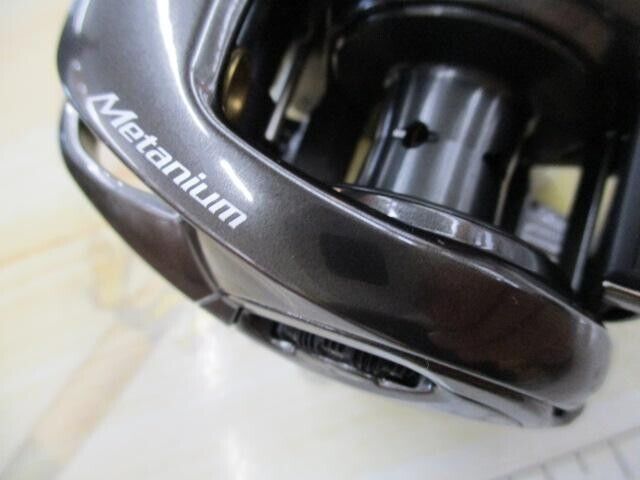 Shimano 23 METANIUM 100XG R-H Baitcasting Reel Gear Ratio 8.1:1 F/S from Japan