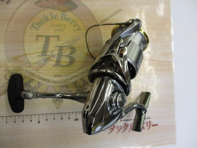 Shimano 18 STELLA 4000MHG Spinning Reel Gear Ratio 5.8:1 255g F/S from Japan