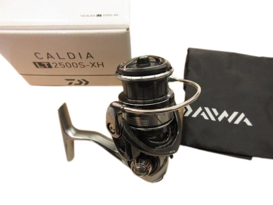 DAIWA 18 CALDIA LT 2500 Spinning Reel Gear Ratio 5.3:1 Free Shipping from Japan