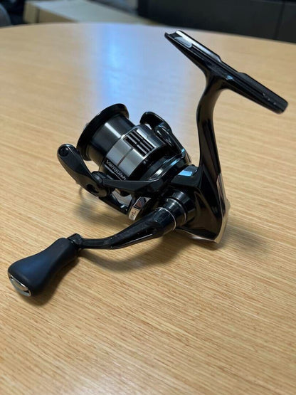 Shimano 23 VANQUISH C2500SXG Spinning Reel Gear Ratio 6.3:1 150g F/S from Japan