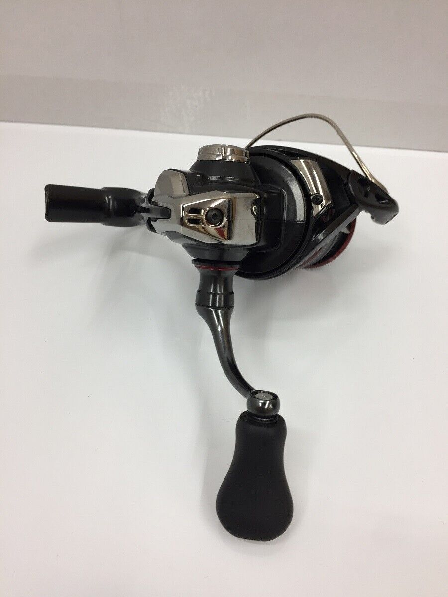 Shimano 20 VANFORD C2000S Spinning Reel Gear Ratio 5.1:1 Weight 150g F/S from JP