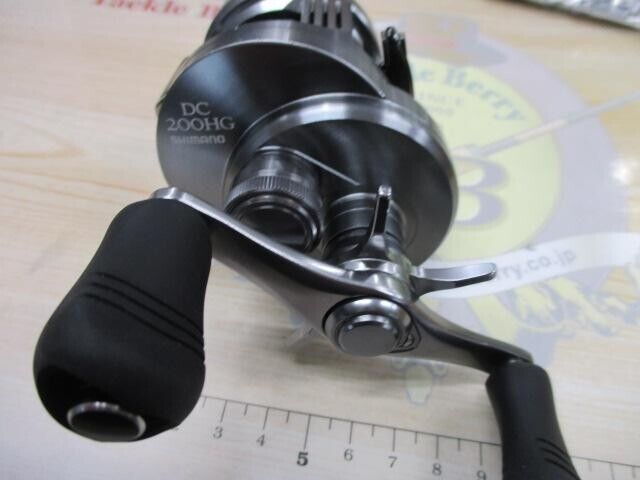 SHIMANO 2020 Calcutta Conquest DC 200HG Right Handle Bait Reel F/S from Japan