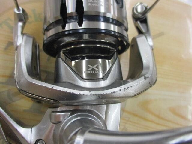 Shimano 19 STRADIC 4000XG Spinning Reel Gear Ratio 6.2:1 280g F/S from Japan