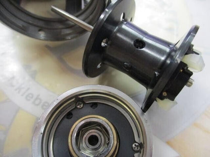 Shimano 18 BANTAM MGL XG Right Handle Baitcast Reel Gear Ratio 8.1:1 F/S from JP