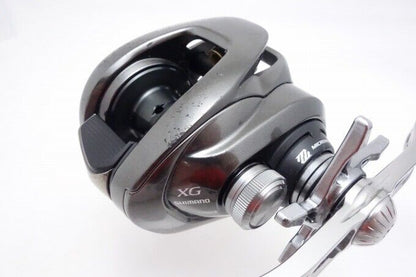 Shimano 20 METANIUM XG Right Handle Casting Reel Gear Ratio 8.1:1 F/S from Japan